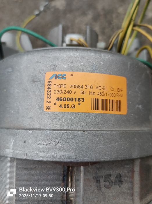 Мотор від пральної машини