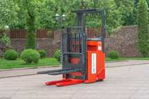 Штабелер електричний Linde L12R-03 2003 р.