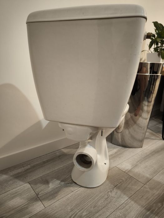 WC kompakt Koło Geberit ideał