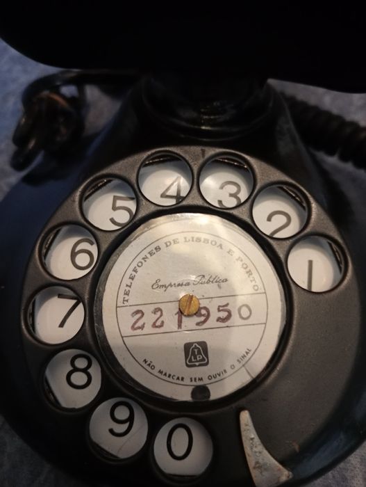 Vendo telefone Relíquia.