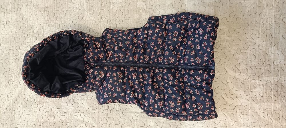 Жилетка для дівчинки