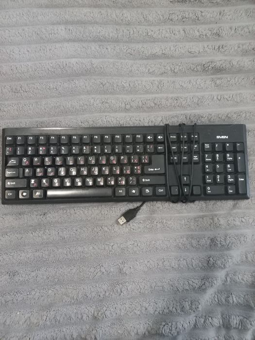Продаю клавиатуру SVEN