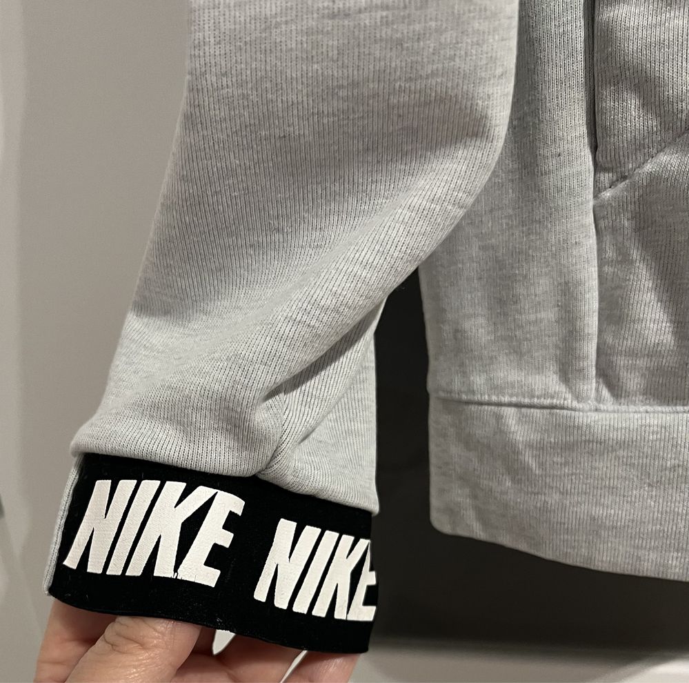 Bluza Nike chlopięca rozm S