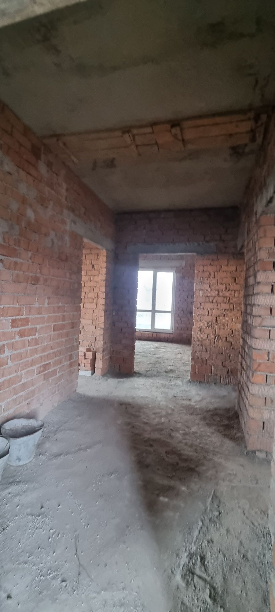 Продається новозбудований будинок. "Нова будова 2"