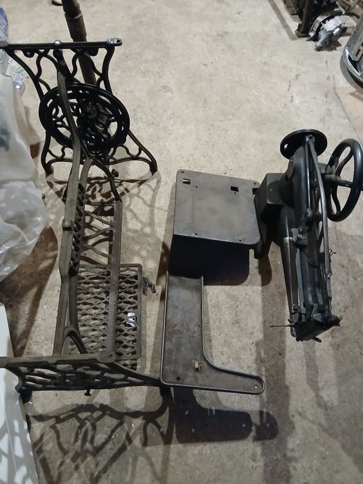 Швейна машинка продам