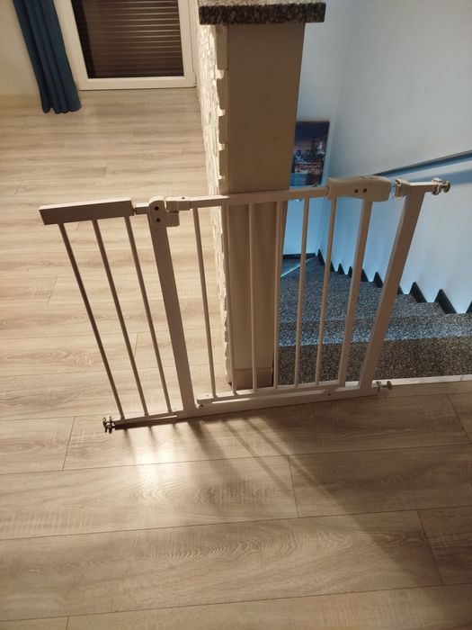 Bramka zabezpieczająca rozporowa