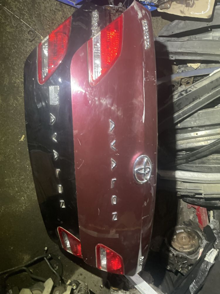 Крышка багажника Toyota Avalon 2005-12 гг много цветов