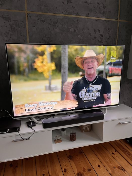 LG 60 cali HarmanKardon webOS