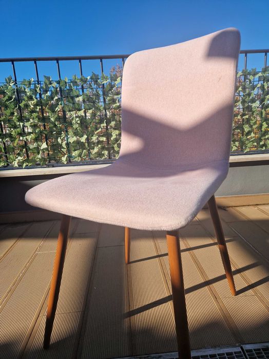 Mesa De Jantar + 4 Cadeiras