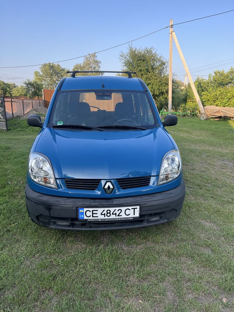 Рено Кенго  Renault