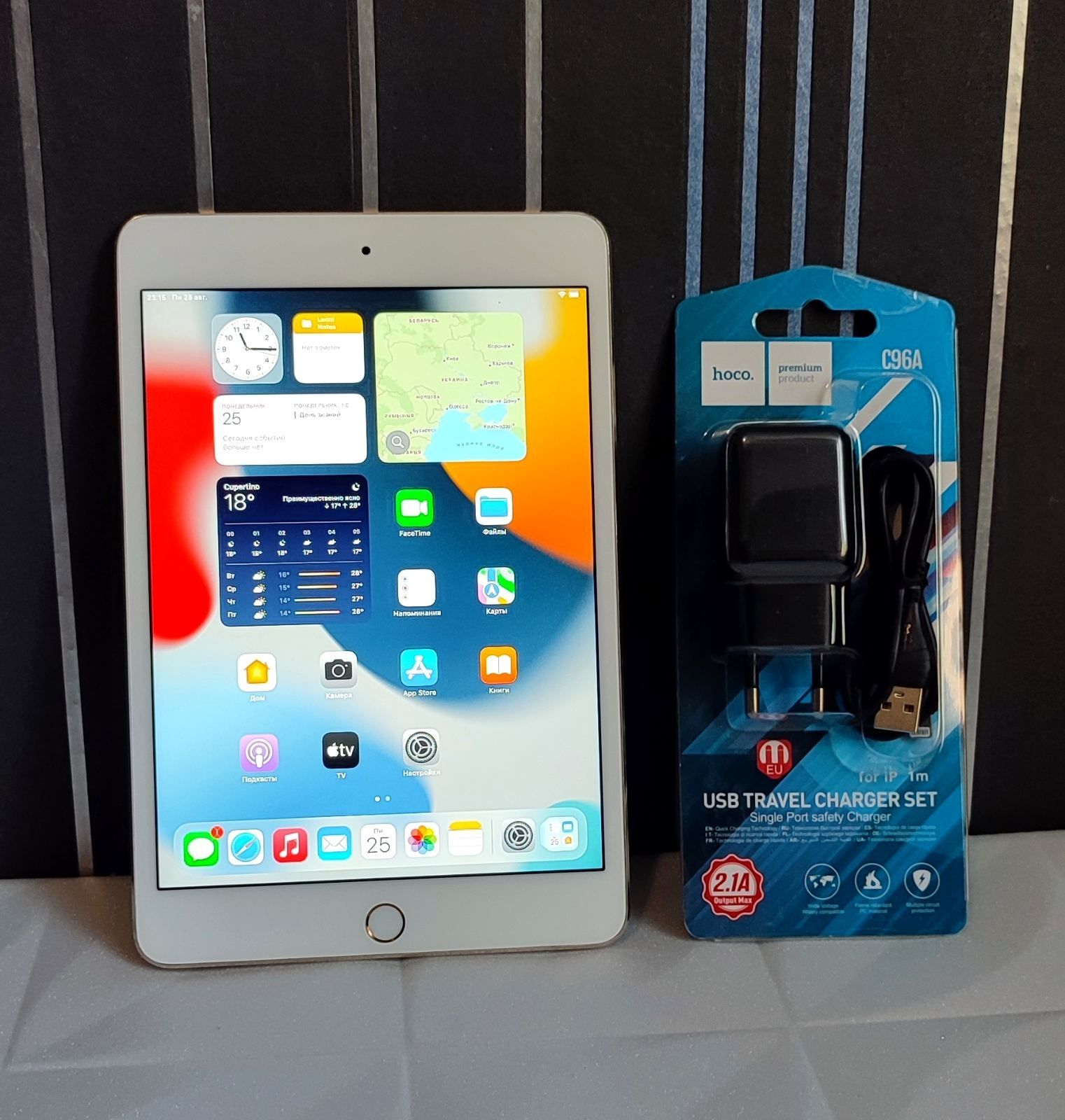 Планшет Apple iPad Mini 4 128 ГБ