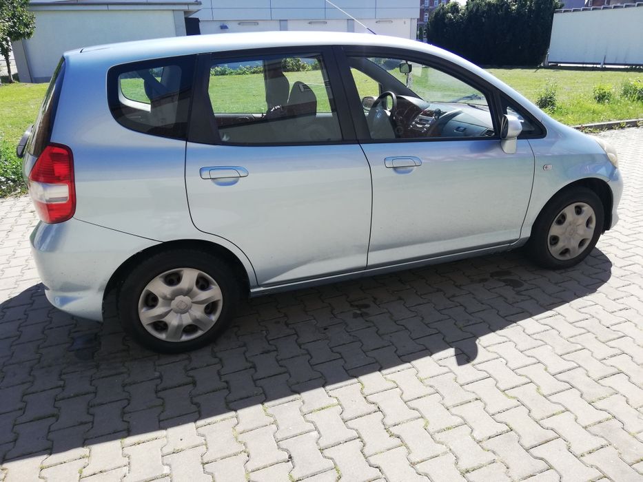 Honda Jazz 2005r 1,2 b/78 KM, nowe badania tech /Stan tech BD, ekonom