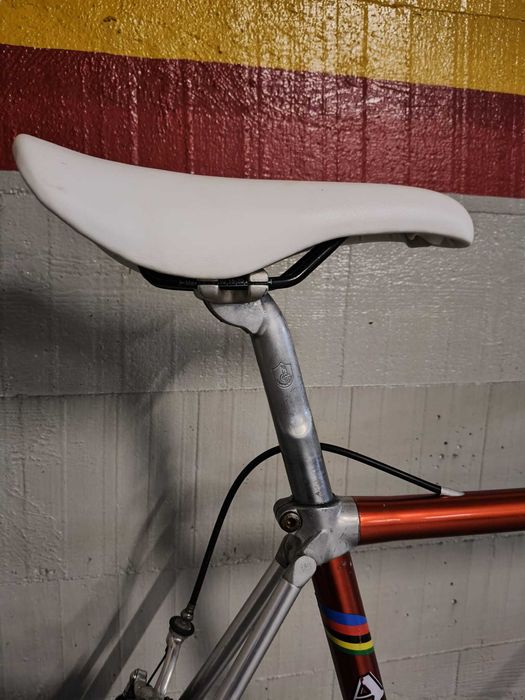 Vitus 979 montada pela Altis