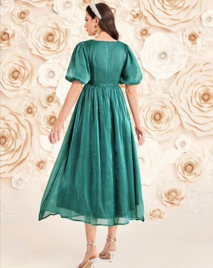 Elegancka sukienka zielona wesele L