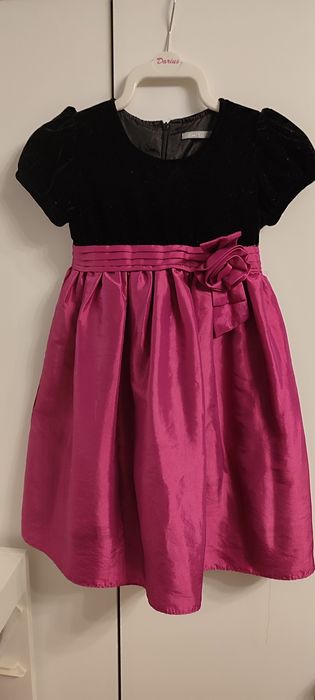 Elegancka sukienka dziewczęca 116