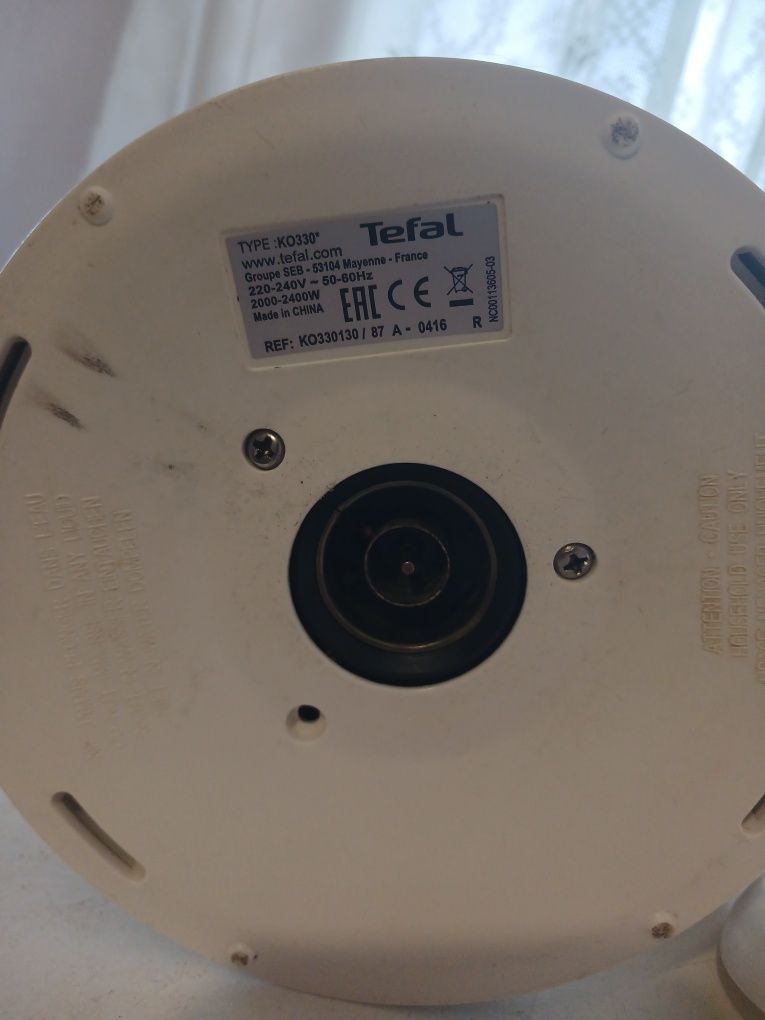 Электрочайник  б/у Tefal  KO330