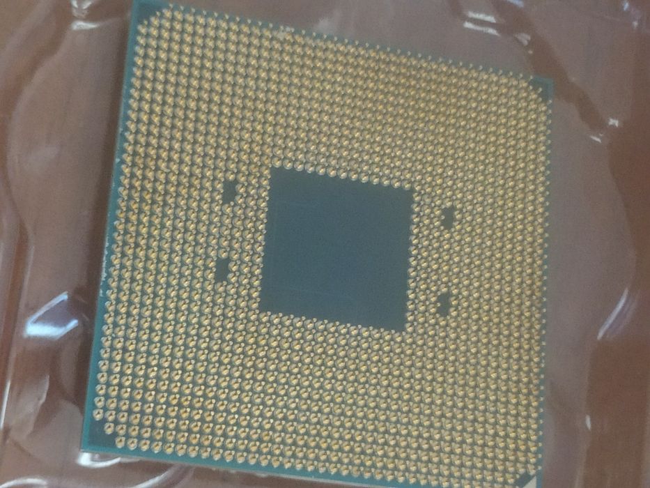 Ryzen  3  2200g usado
