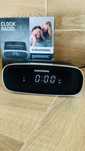 Przenośne radio z zegarkiem. Grundig sonoclock