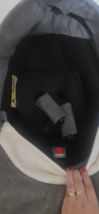 Nosidełko venicci fotelik