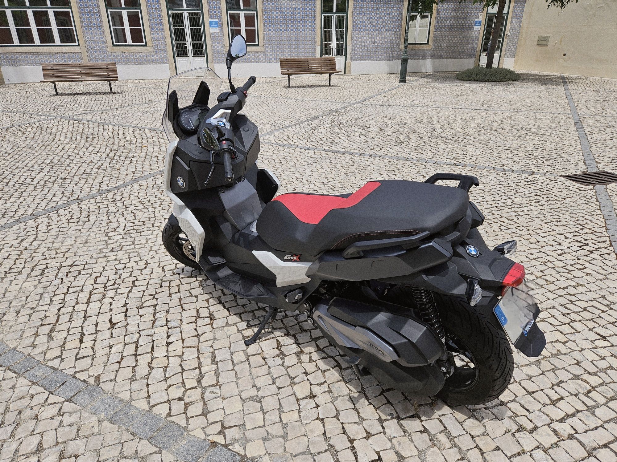 BMW C400x Como Nova