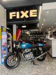 Royal Enfield Interceptor 650 de 2021 Impecável com Extras