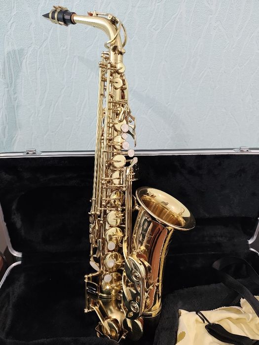 Продам Саксофон  альт, Maxtone by french engineer
