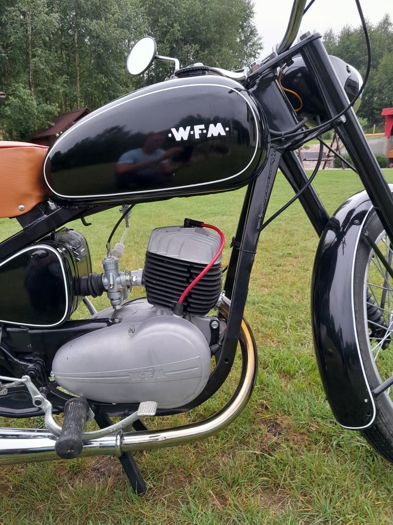 Motocykl WFM S34