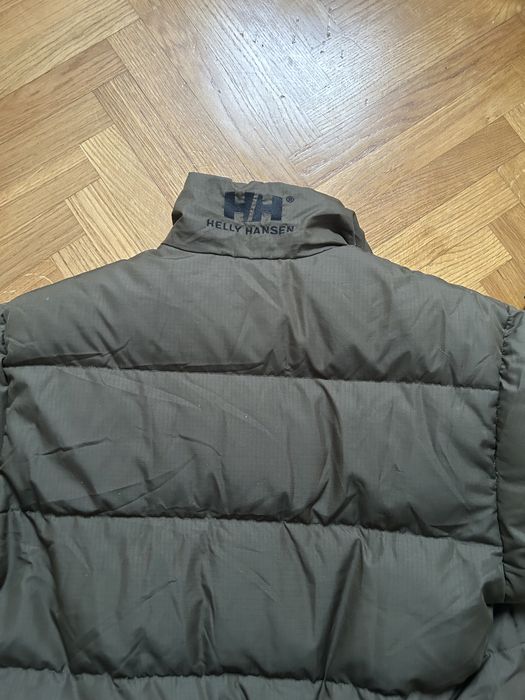 Пуховик Helly Hansen