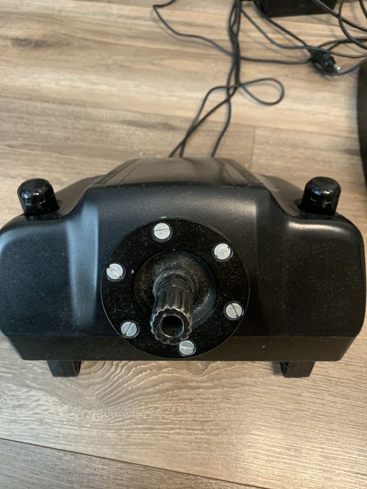 Продам ігровий руль logitech g27 кастом