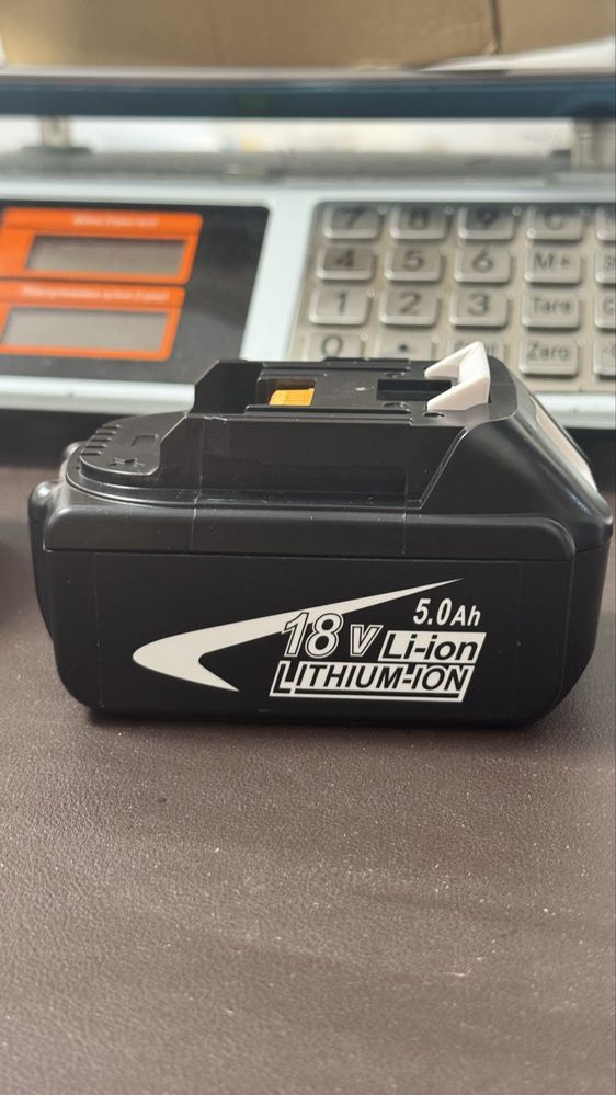 Акумулятор для електроінструментів Makita 18v 5.0 Ah