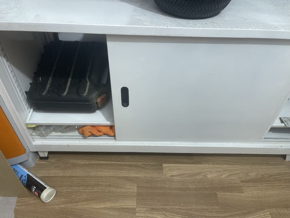 Marquesa de dois corpos com movel