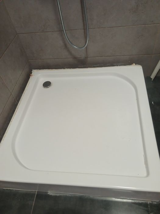 Душовий піддон 90×90