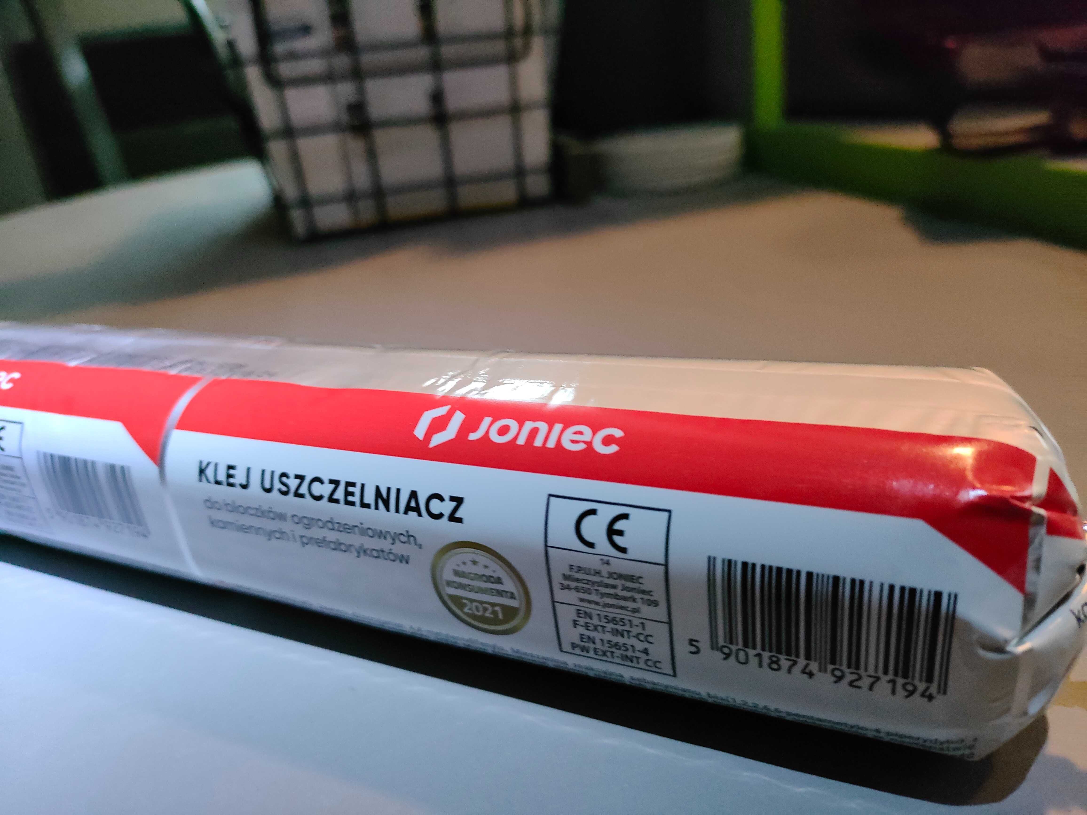 Joniec klej uszczelniacz kleje do bloczków pustaków w foli kiełbasa