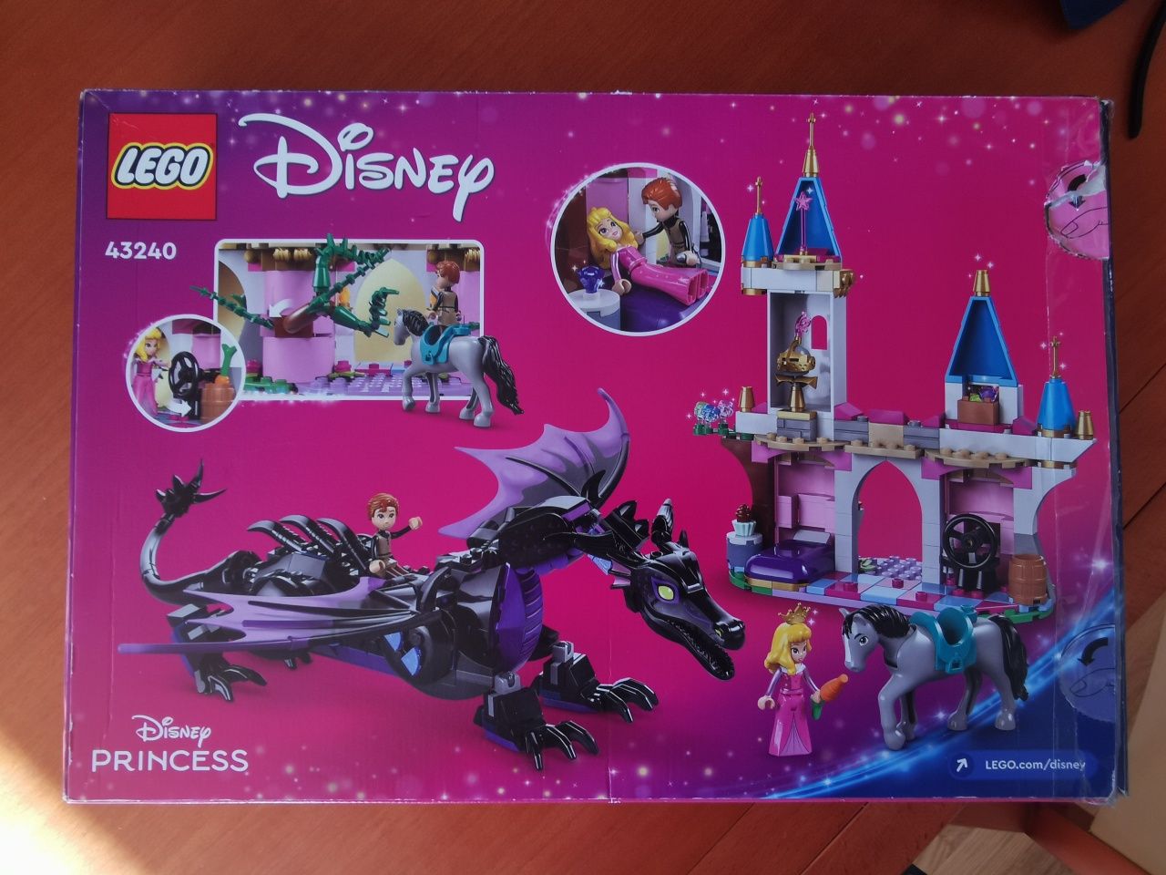 Lego 43240 Maleficent's Dragon Form and Aurora's Castle