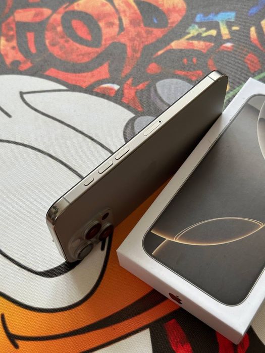 Продам IPhone 16 PRO MAX 256 Neverlock