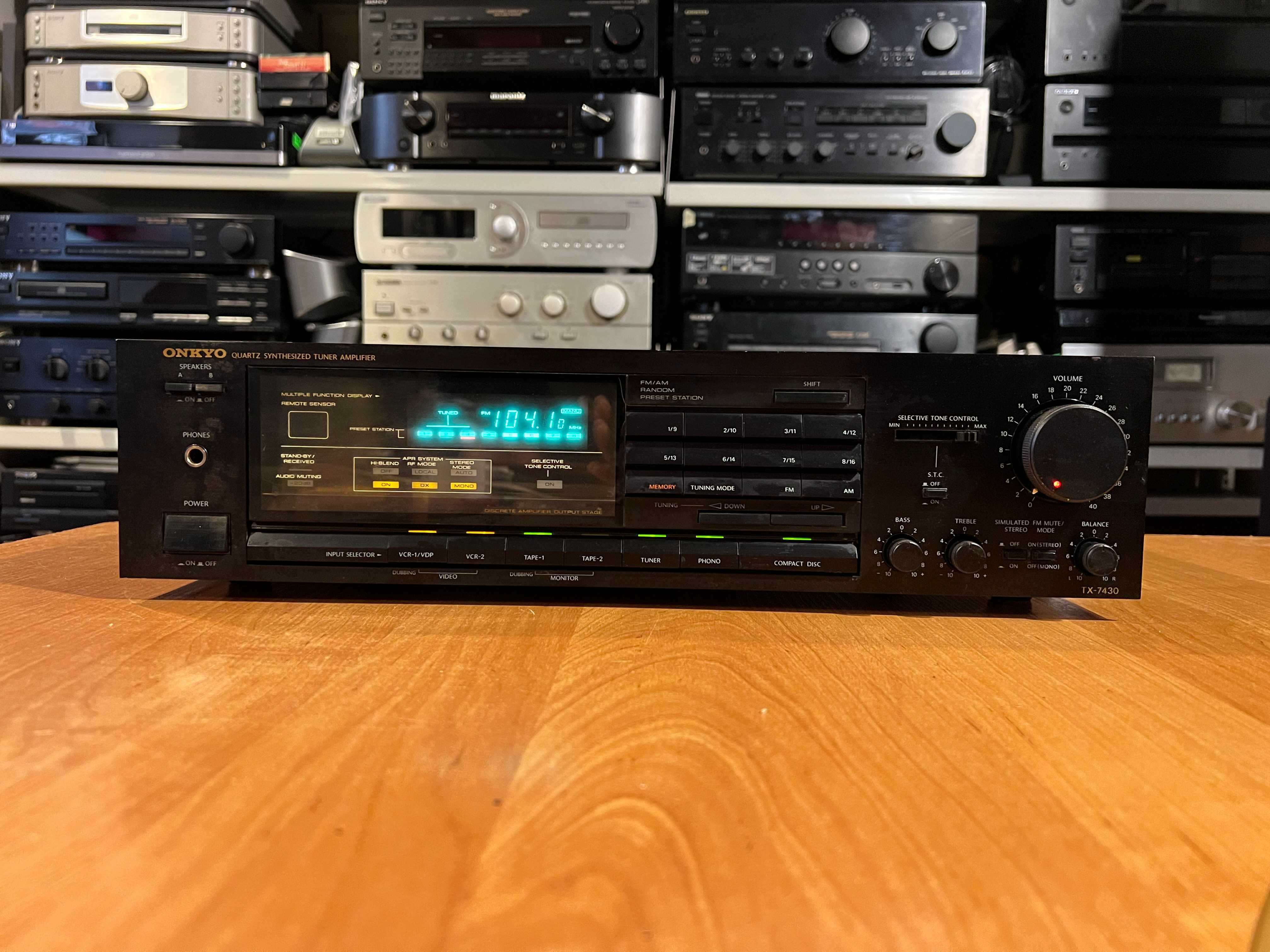 Amplituner Onkyo TX-7430 Audio Room
