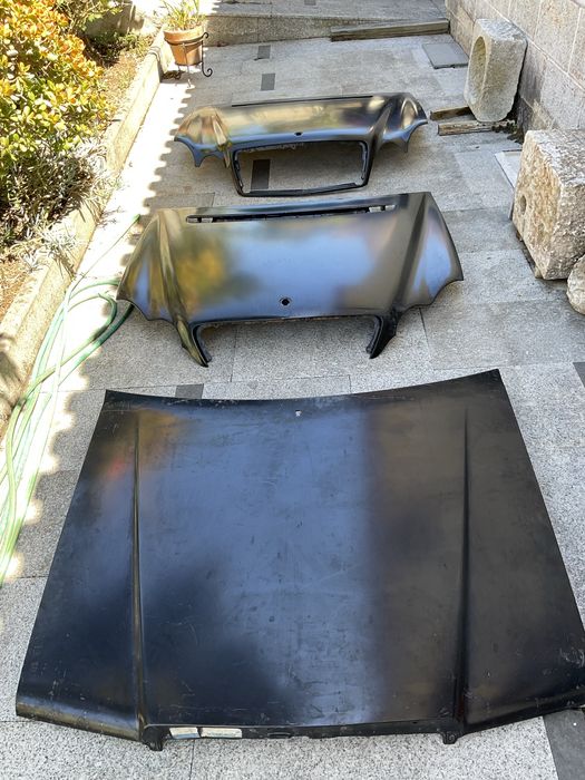 Capot mercedes guarda lamas