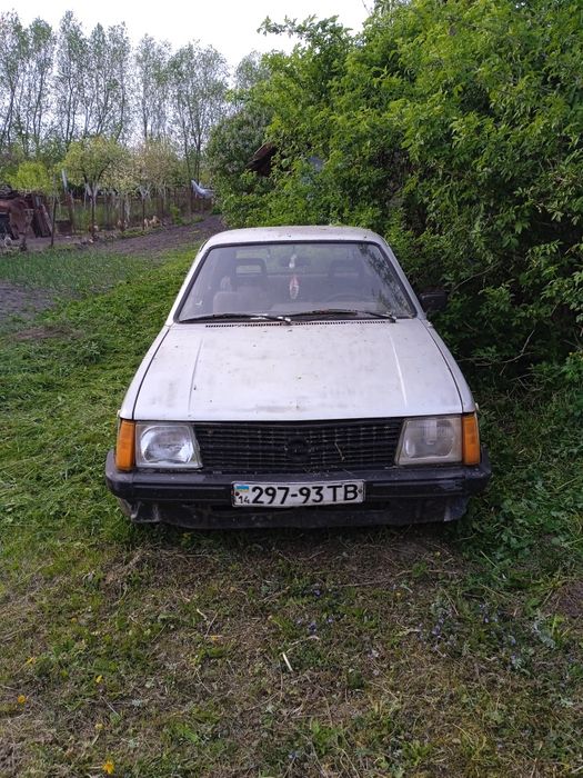 Продам Опель Кадетт