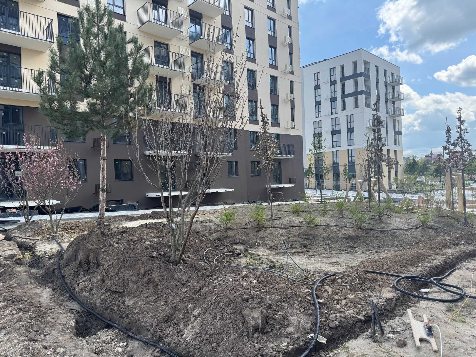 Продаж(Єоселя) 2-кімнатної квартири 53 м2 Пустомити (9км.від Львова)