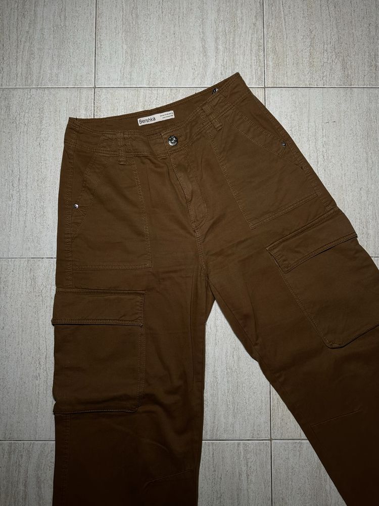 Calças cargo Bershka