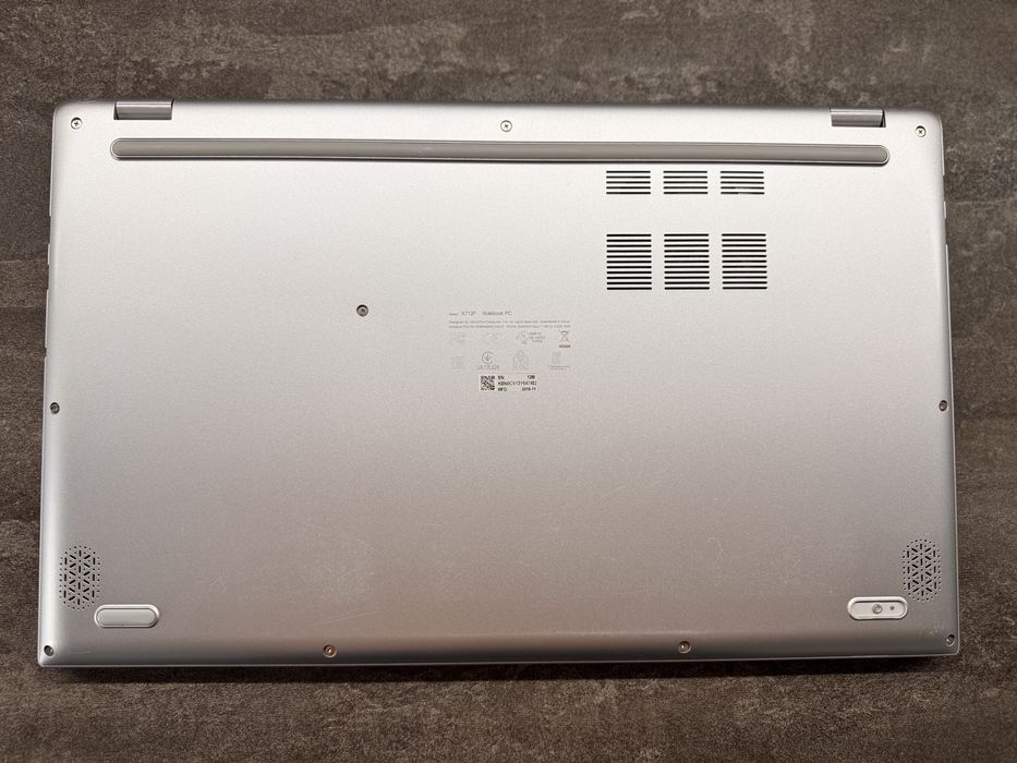 Ноутбук Asus X712FB