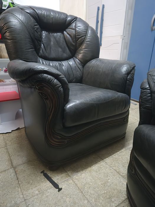 Sofás em pele, conjunto