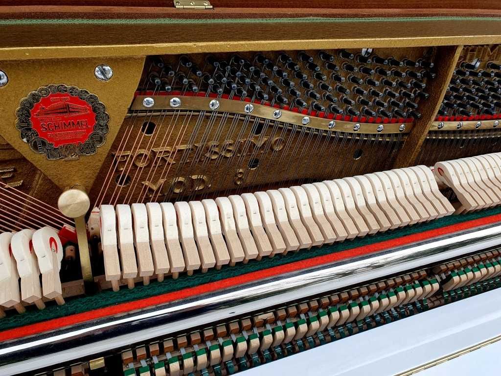 Pianino Schimmel 108cm RENNER 1966r BIAŁY POŁYSK