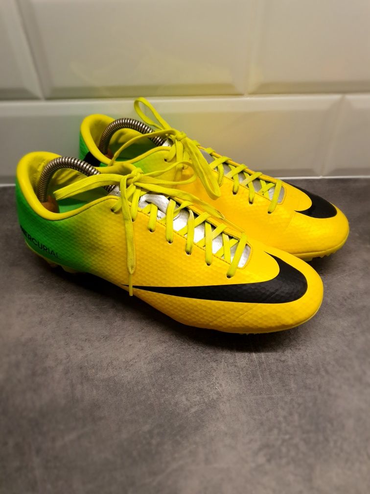 Korki Nike Mercurial Victory IV FG 41