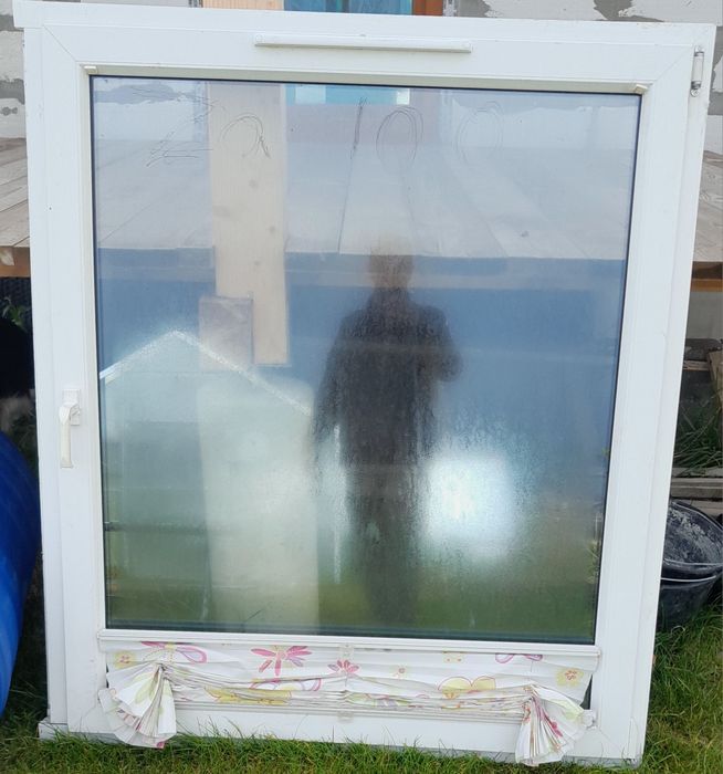 Sprzedam okno 122 x 141