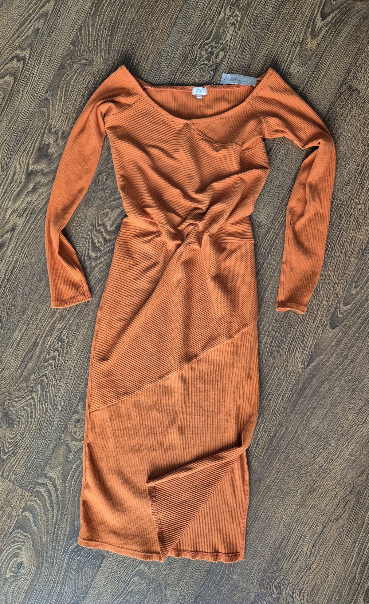 River Island 38 M sukienka midi pomarańczowa dekolt v nowa z metkami