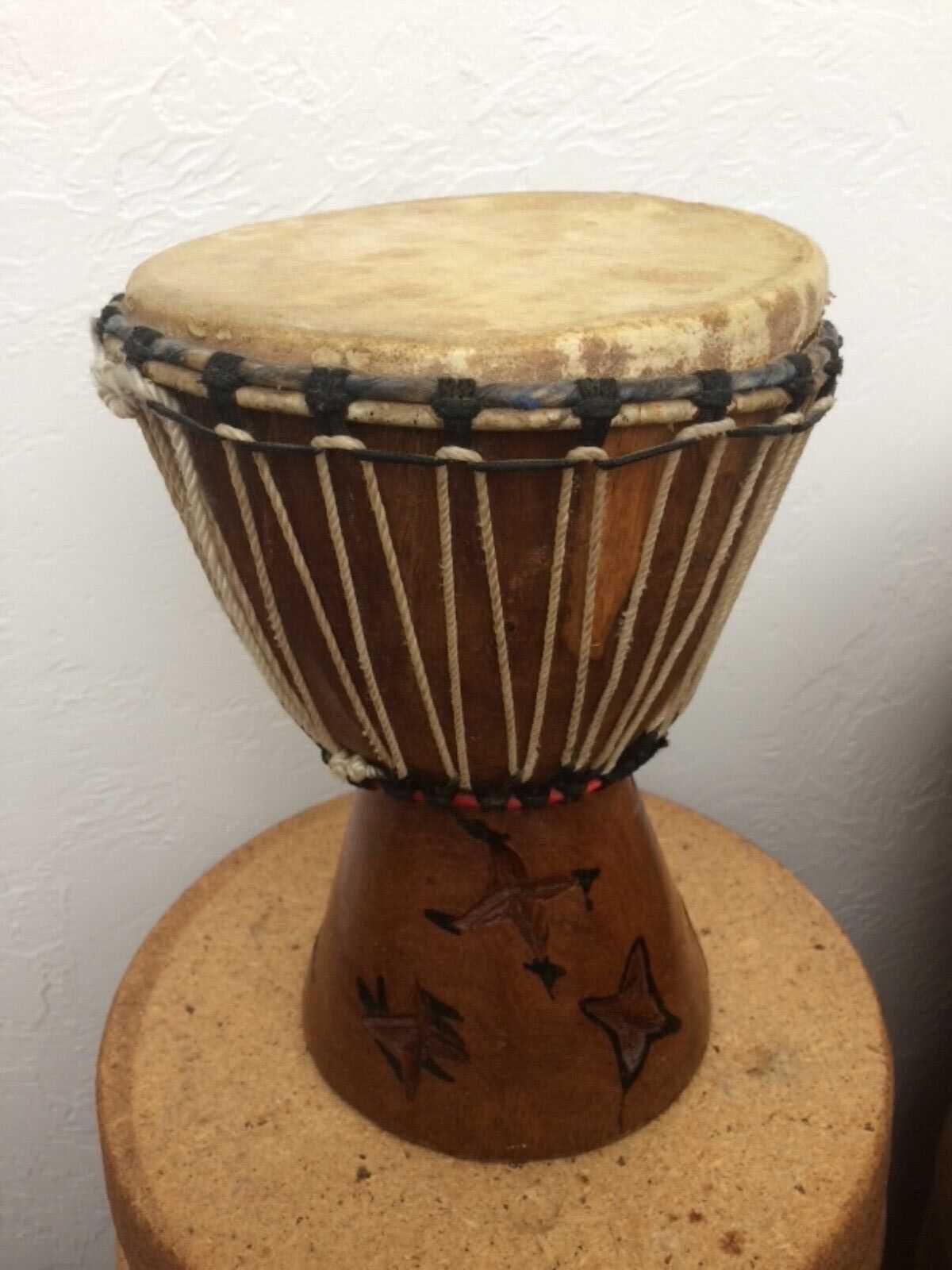 Дерев'яний автентичний барабан Джембе вінтаж