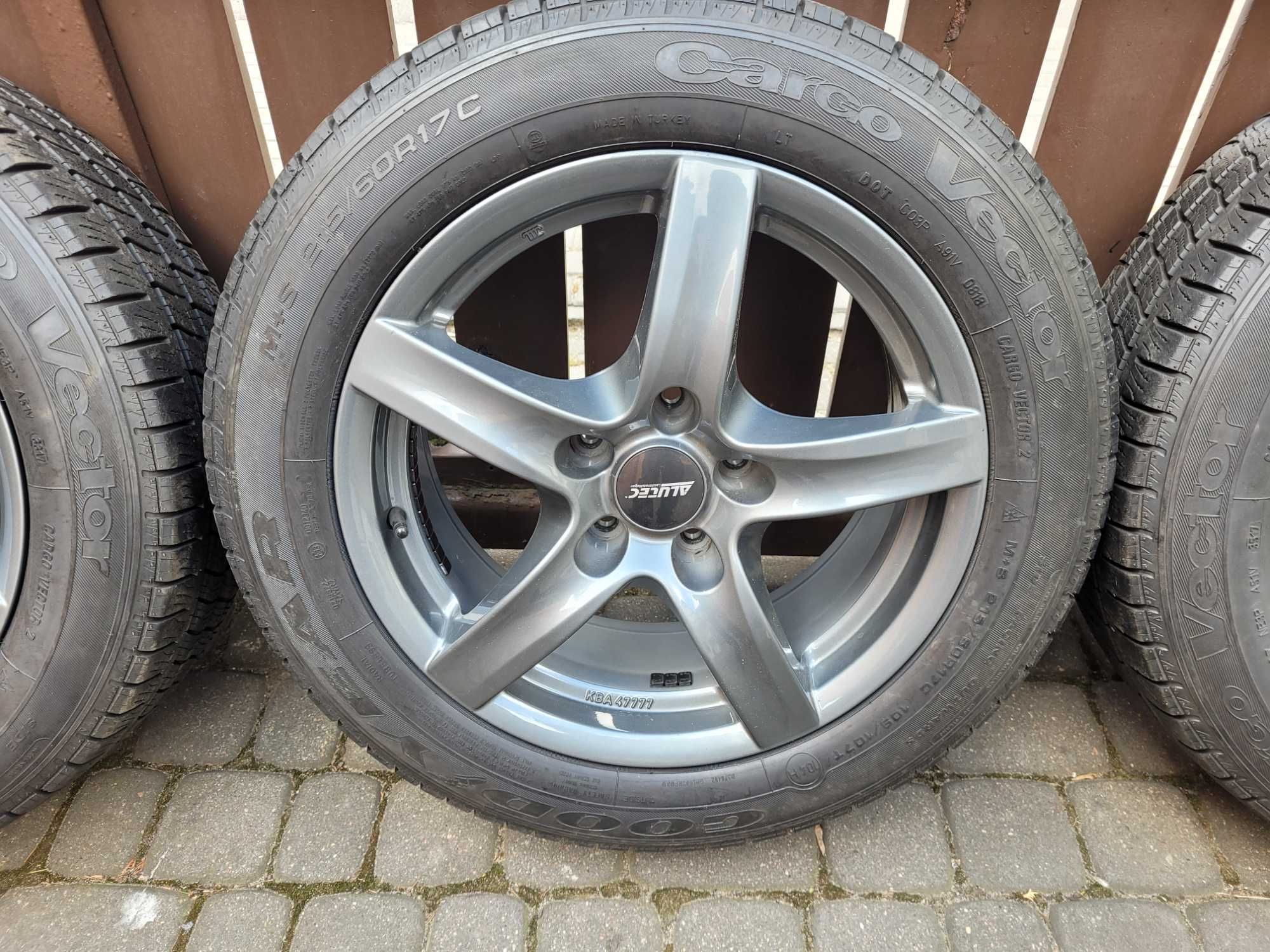 Alufelgi z oponami VW   T5 T6  17 cali