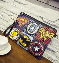 Mala clutch - Marvel Super Heroes - Novo.