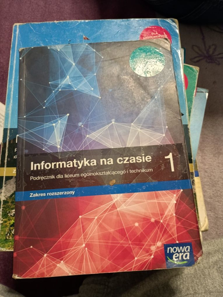 Sprzedam książke do informatyki